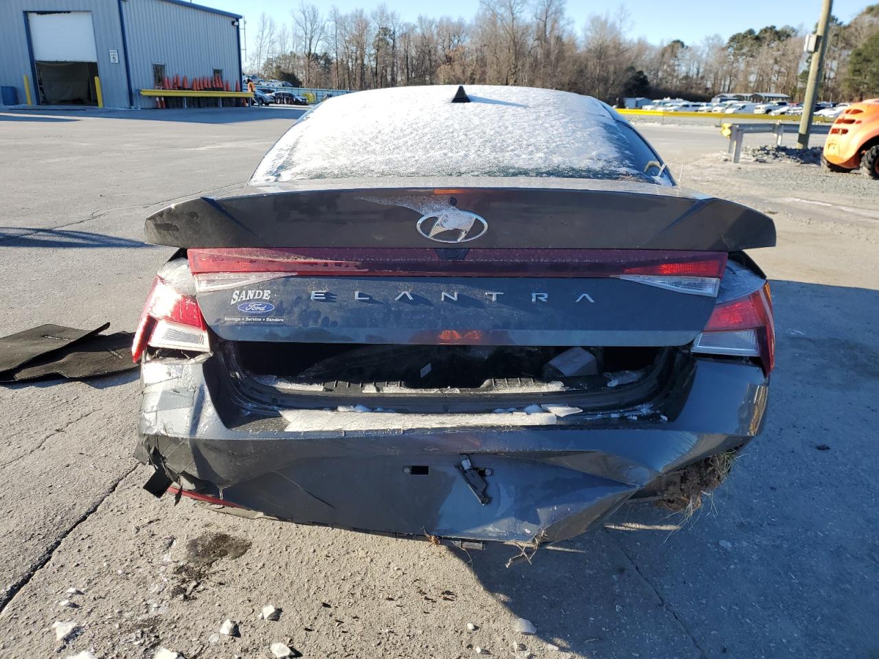 2021 Hyundai Elantra - Image 6