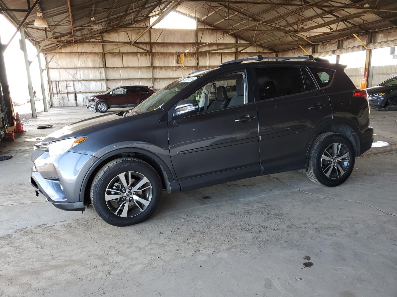 2018 Toyota RAV 4 - Image 1