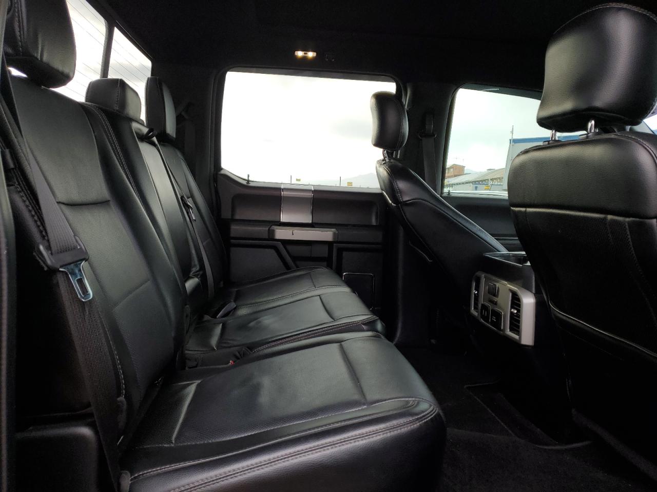 2017 Ford F-150 - Image 10