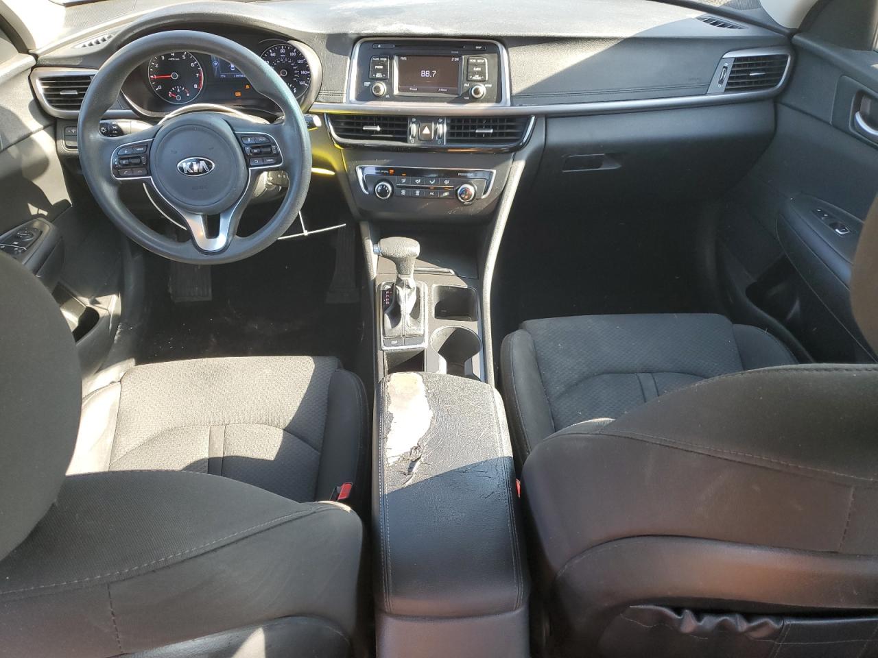 2017 Kia Optima - Image 8