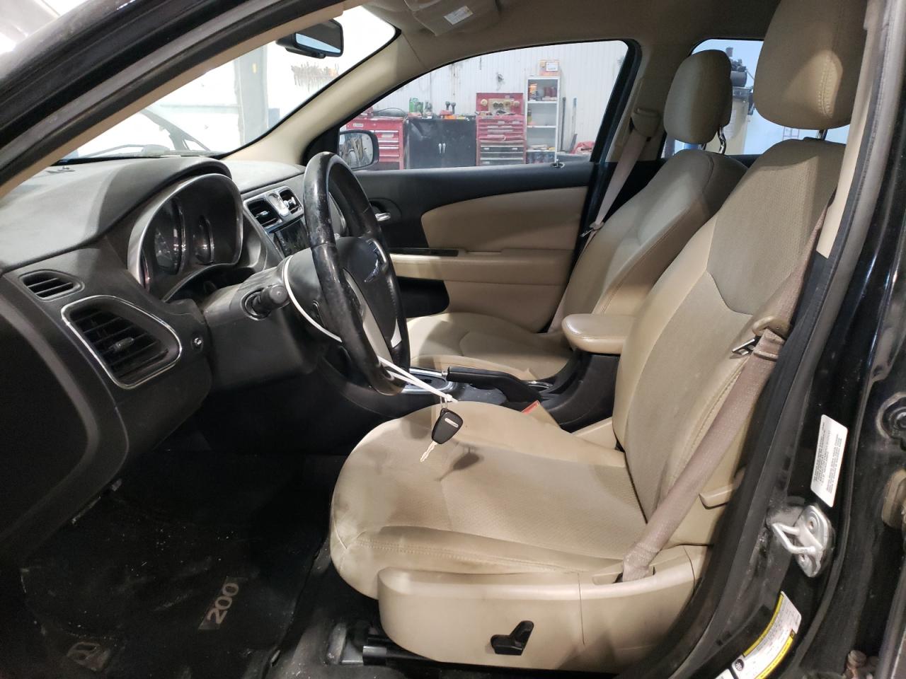 2012 Chrysler 200 - Image 7