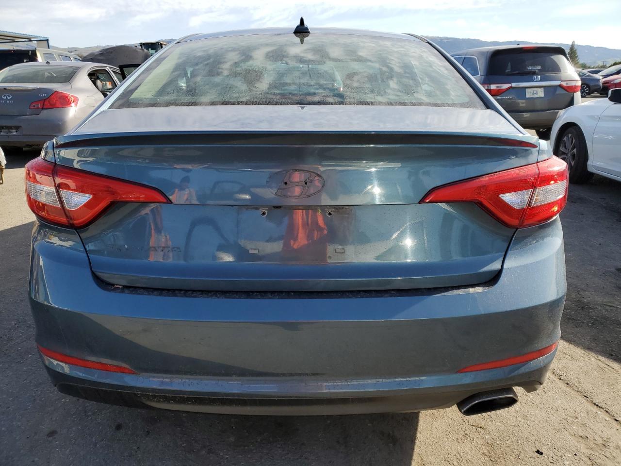 2016 Hyundai Sonata - Image 6
