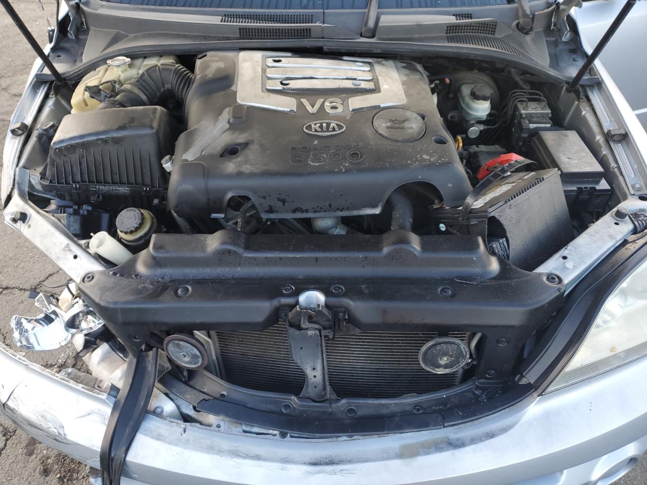 2005 Kia Sorento - Image 14