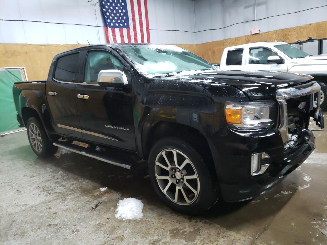 2022 GMC Canyon - Image 4