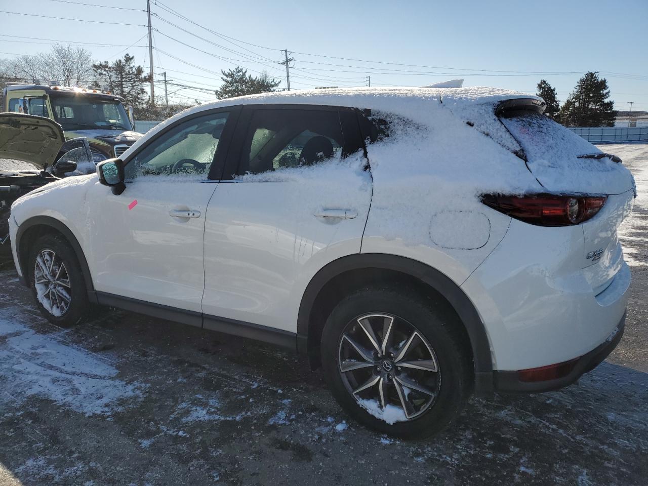 2018 Mazda CX-5 - Image 2