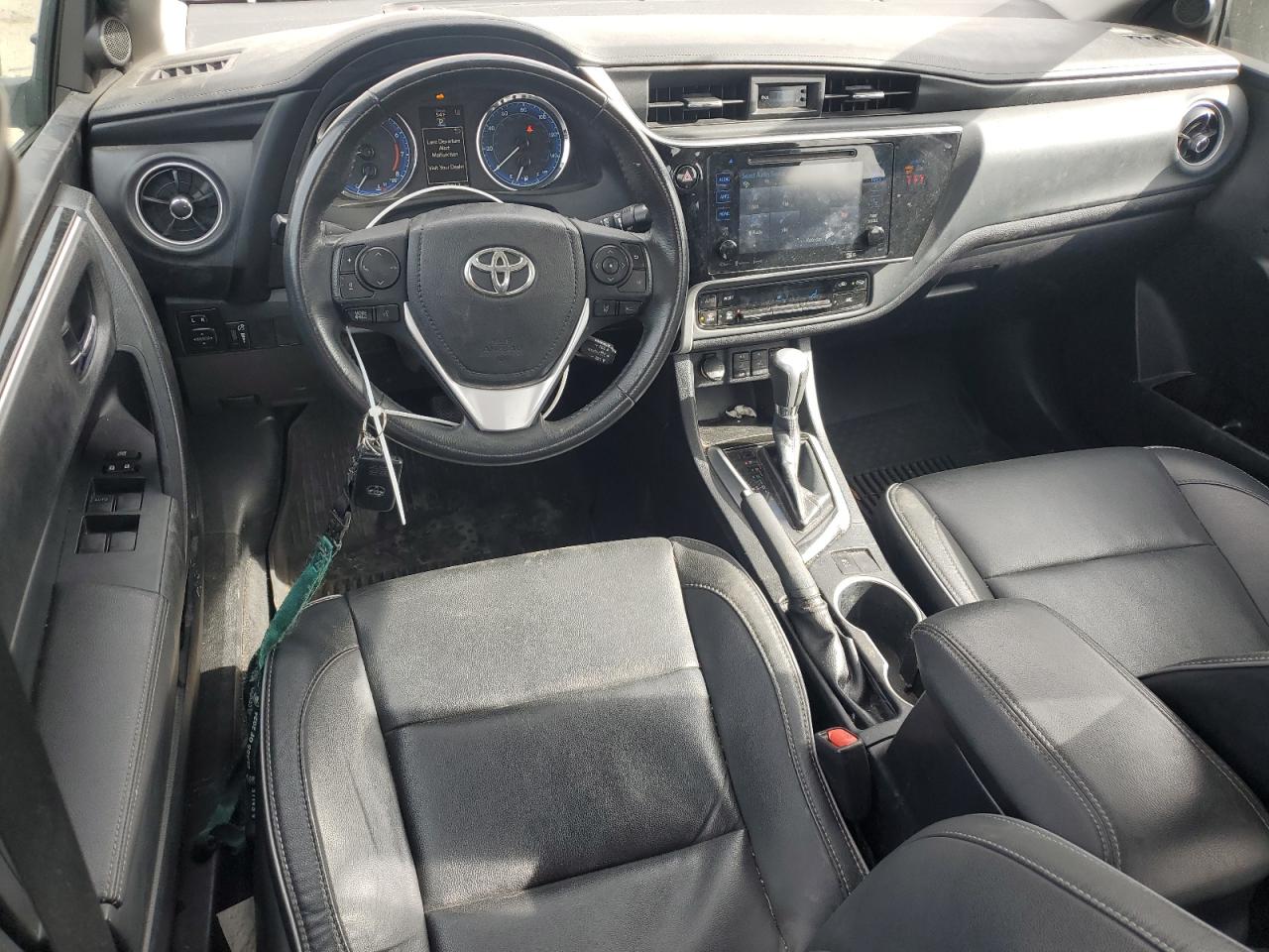 2018 Toyota Corolla - Image 8