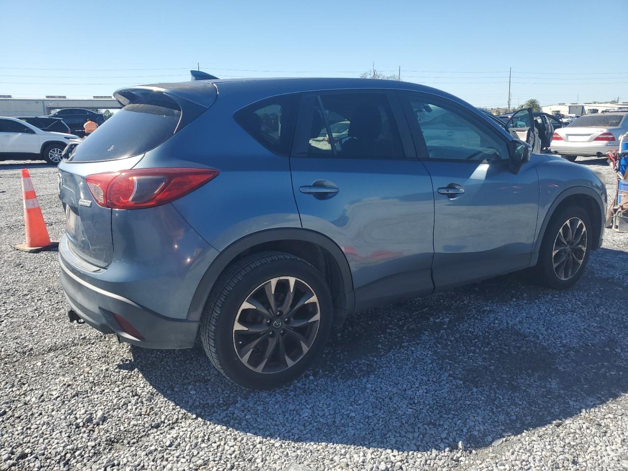 2016 Mazda CX-5 - Image 3