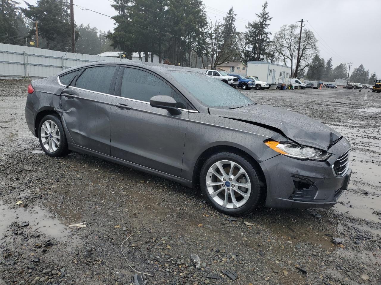 2019 Ford Fusion - Image 4