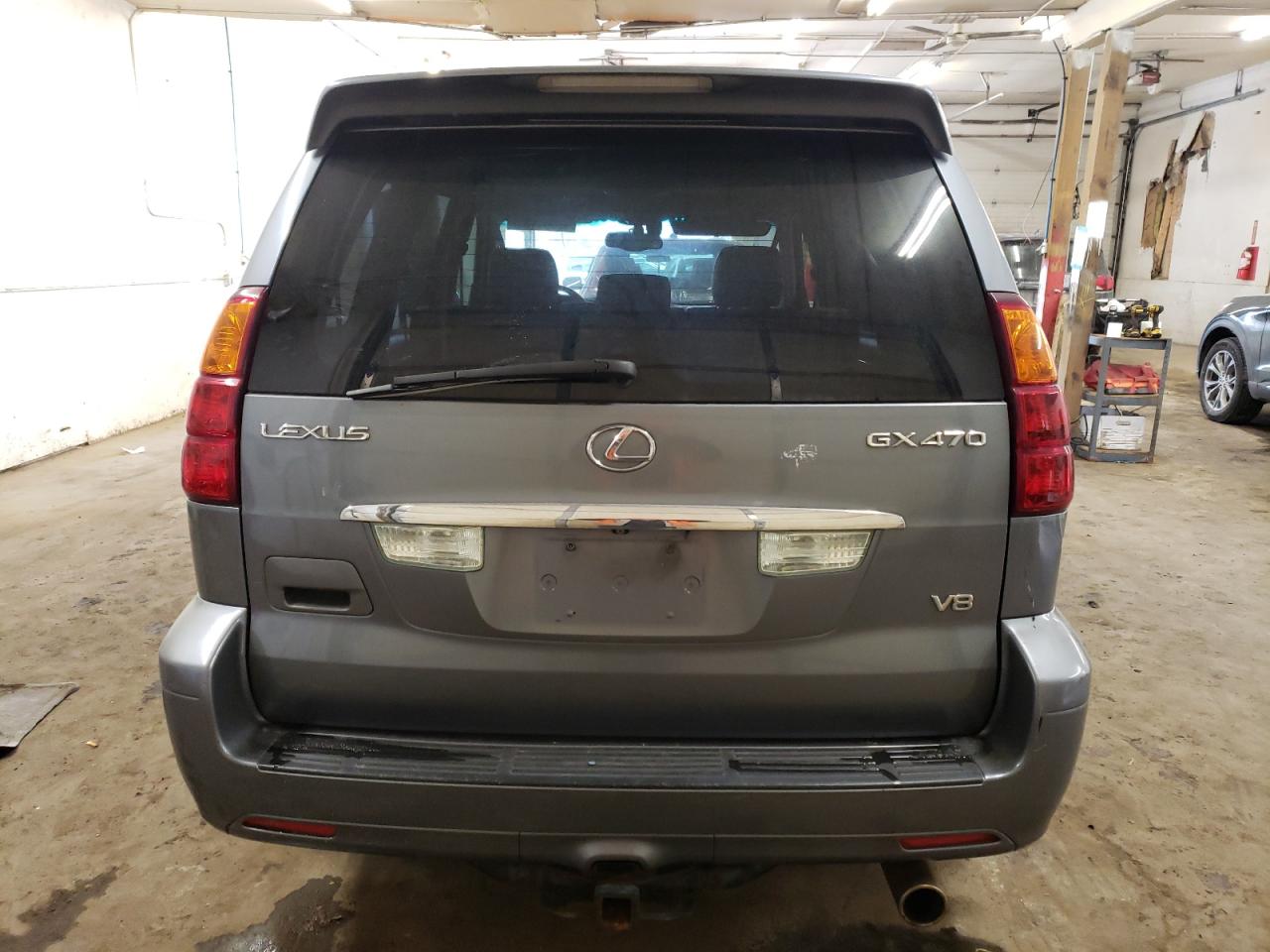 2004 Lexus GX - Image 6