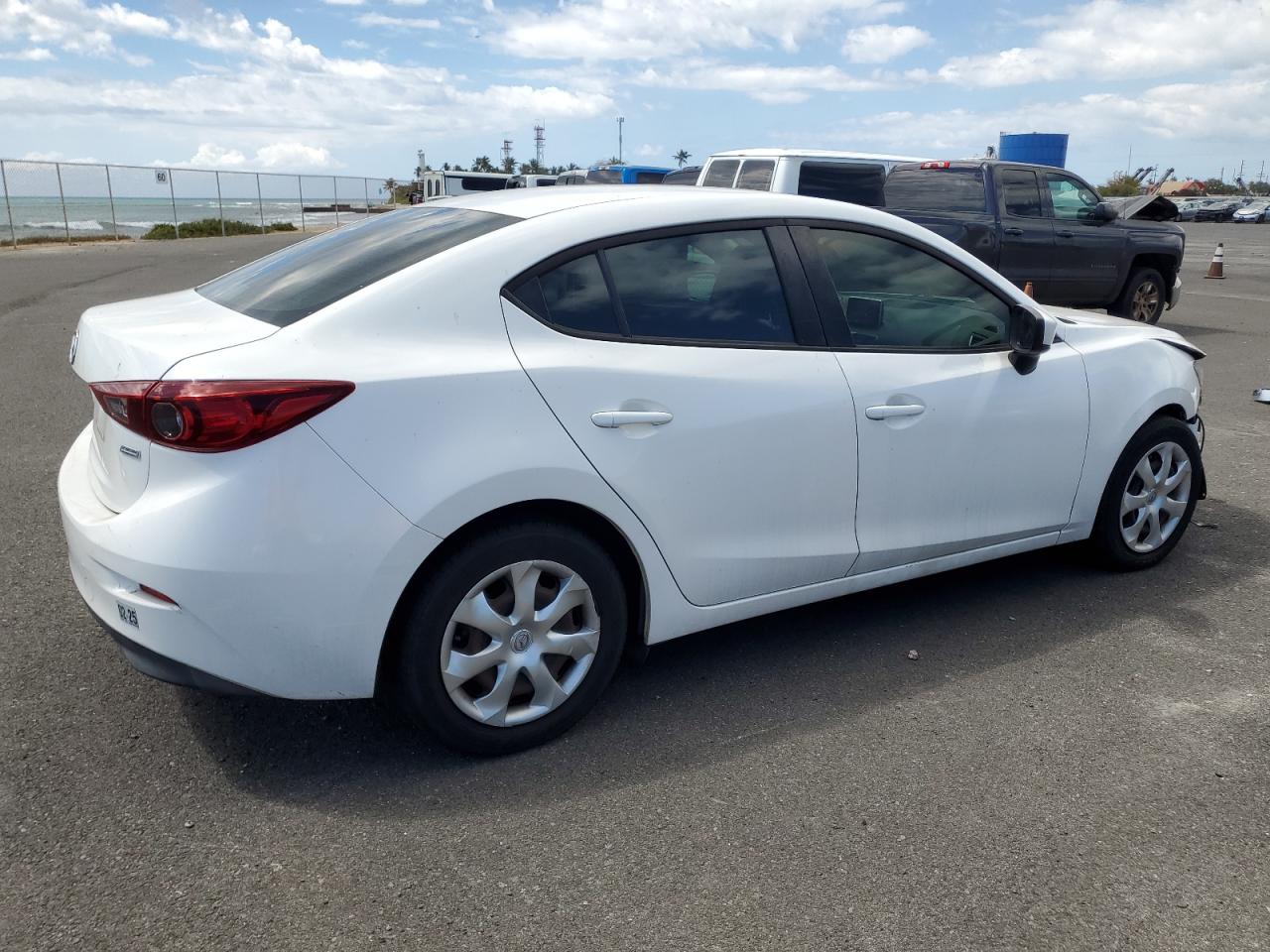 2015 Mazda 3 - Image 3