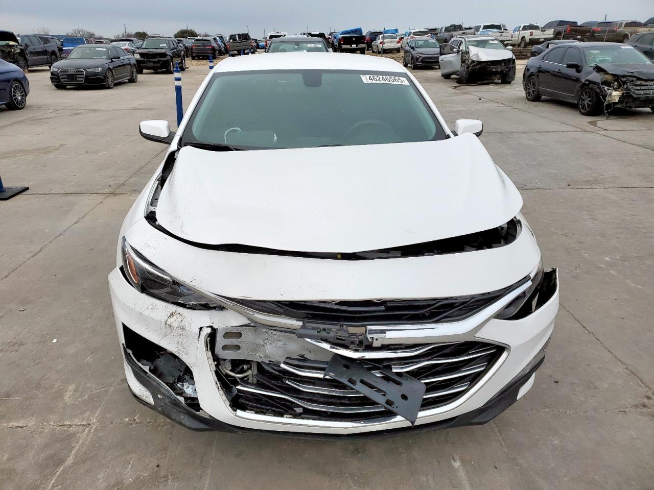 2022 Chevrolet Malibu - Image 5