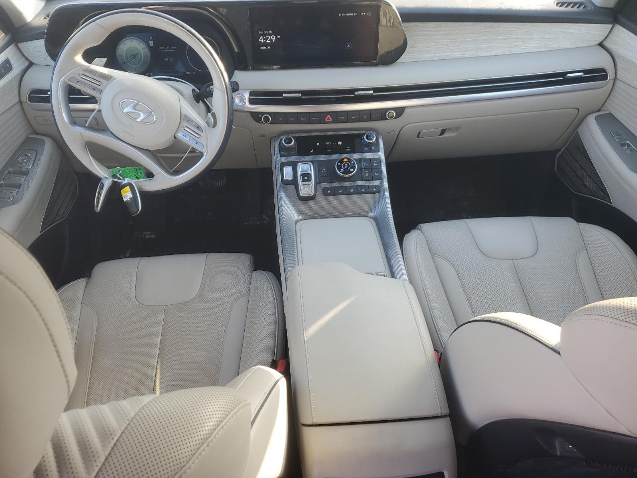 2023 Hyundai Palisade - Image 8