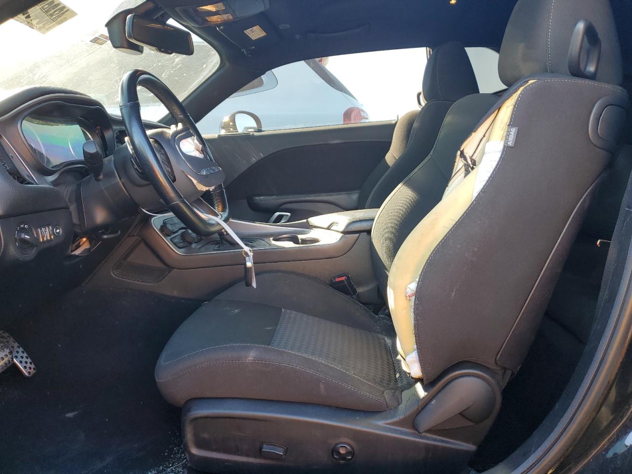 2021 Dodge Challenger - Image 7