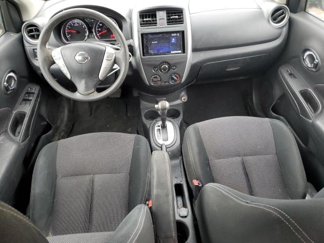  NISSAN VERSA 2017 Серый