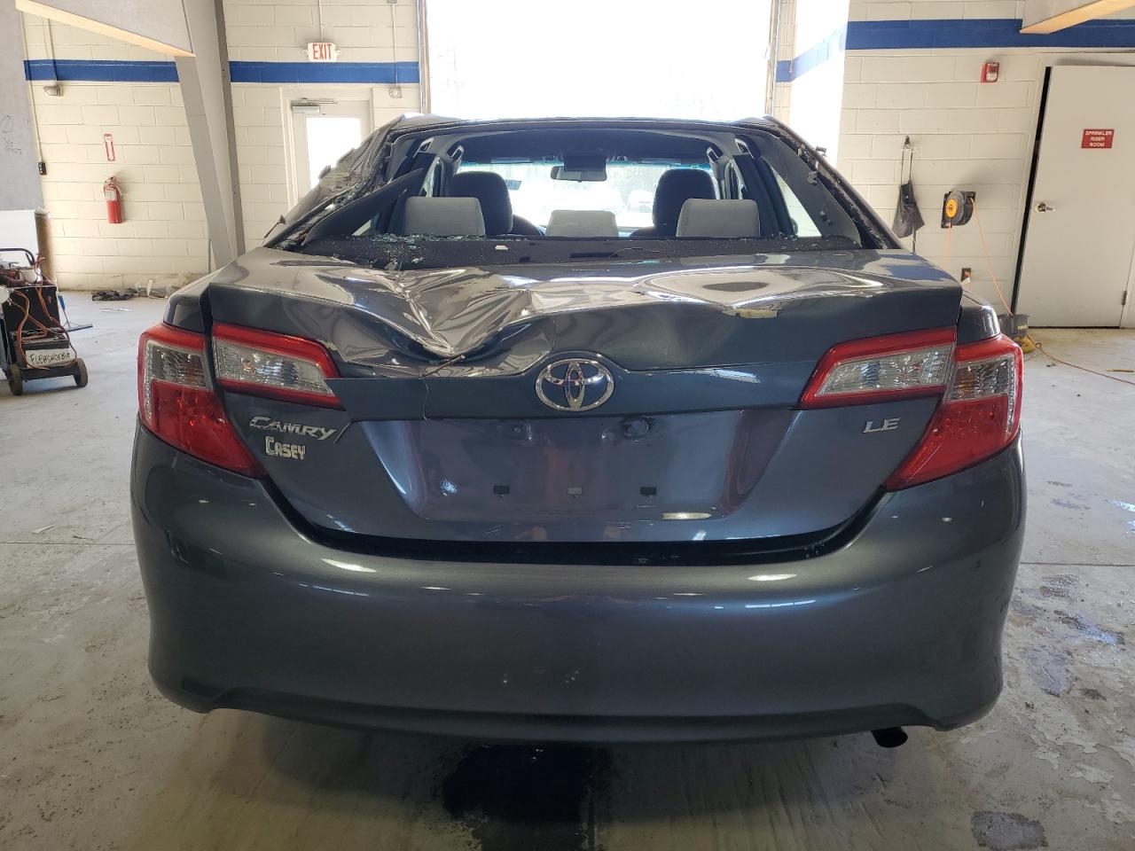 2014 Toyota Camry - Image 6