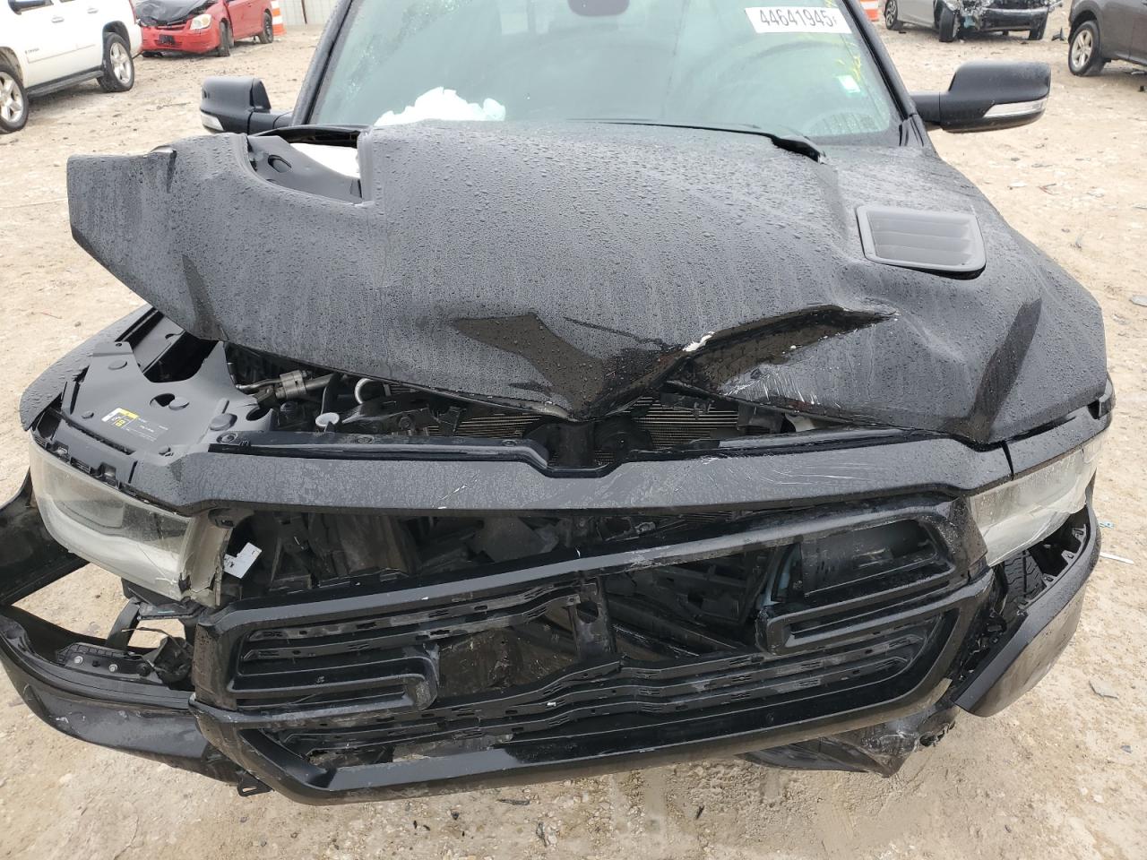 2019 RAM 1500 - Image 12