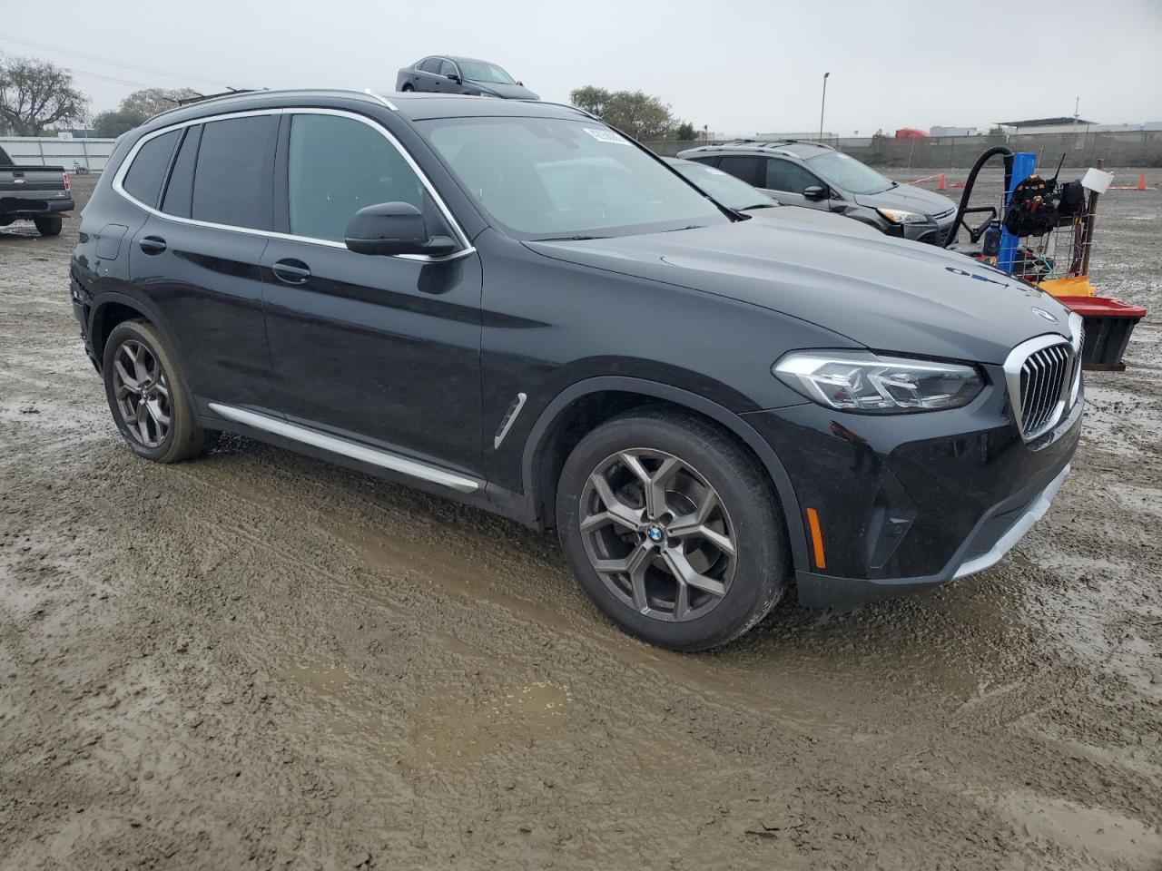 2022 BMW X3 - Image 4