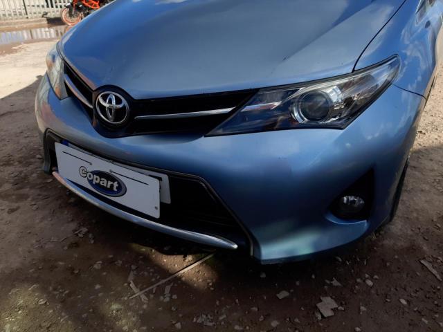 2013 TOYOTA AURIS SPOR