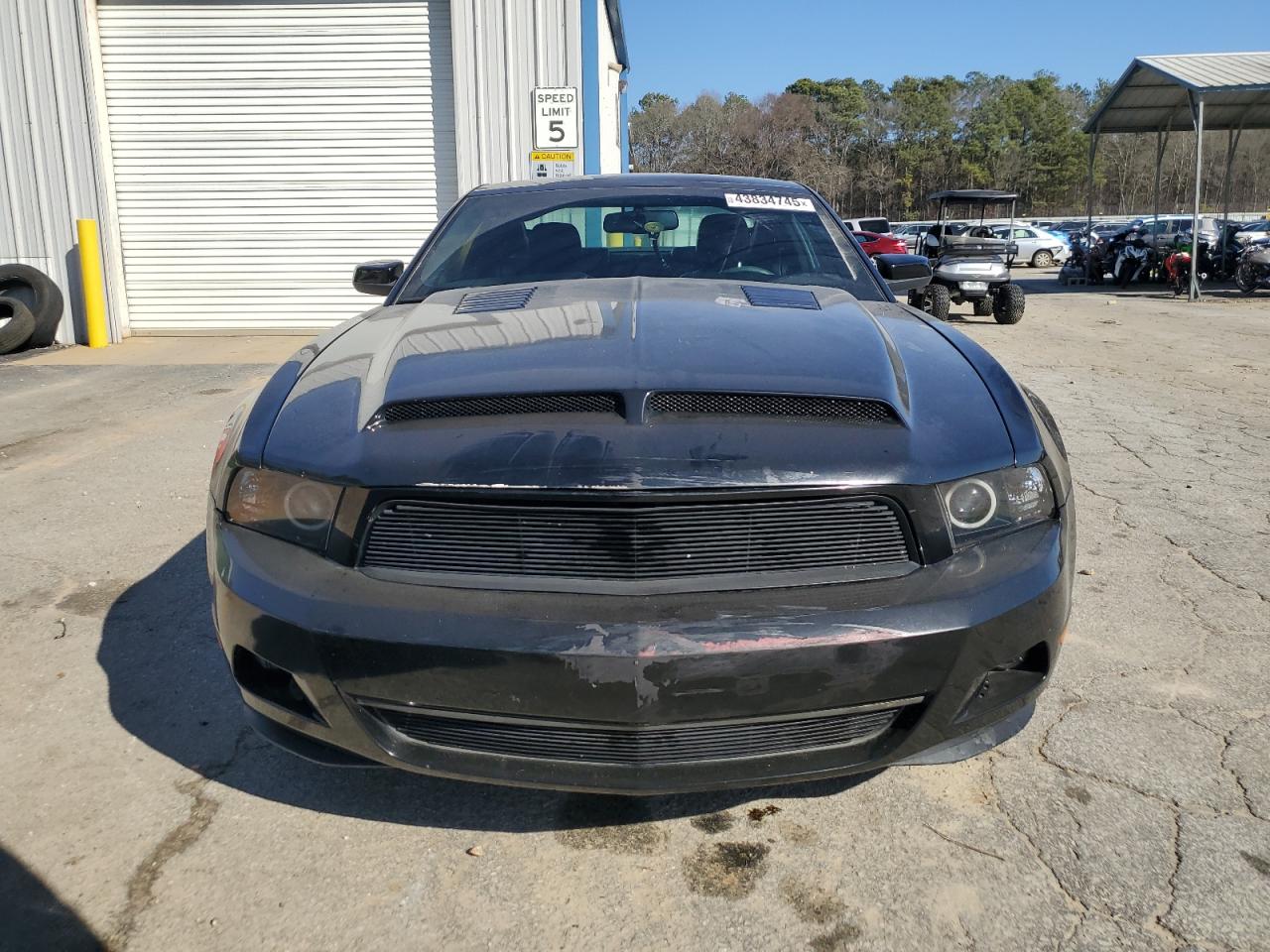 2010 Ford Mustang - Image 5