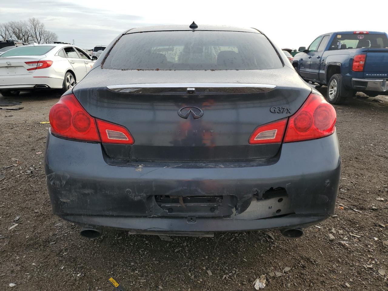 2011 Infiniti G - Image 6