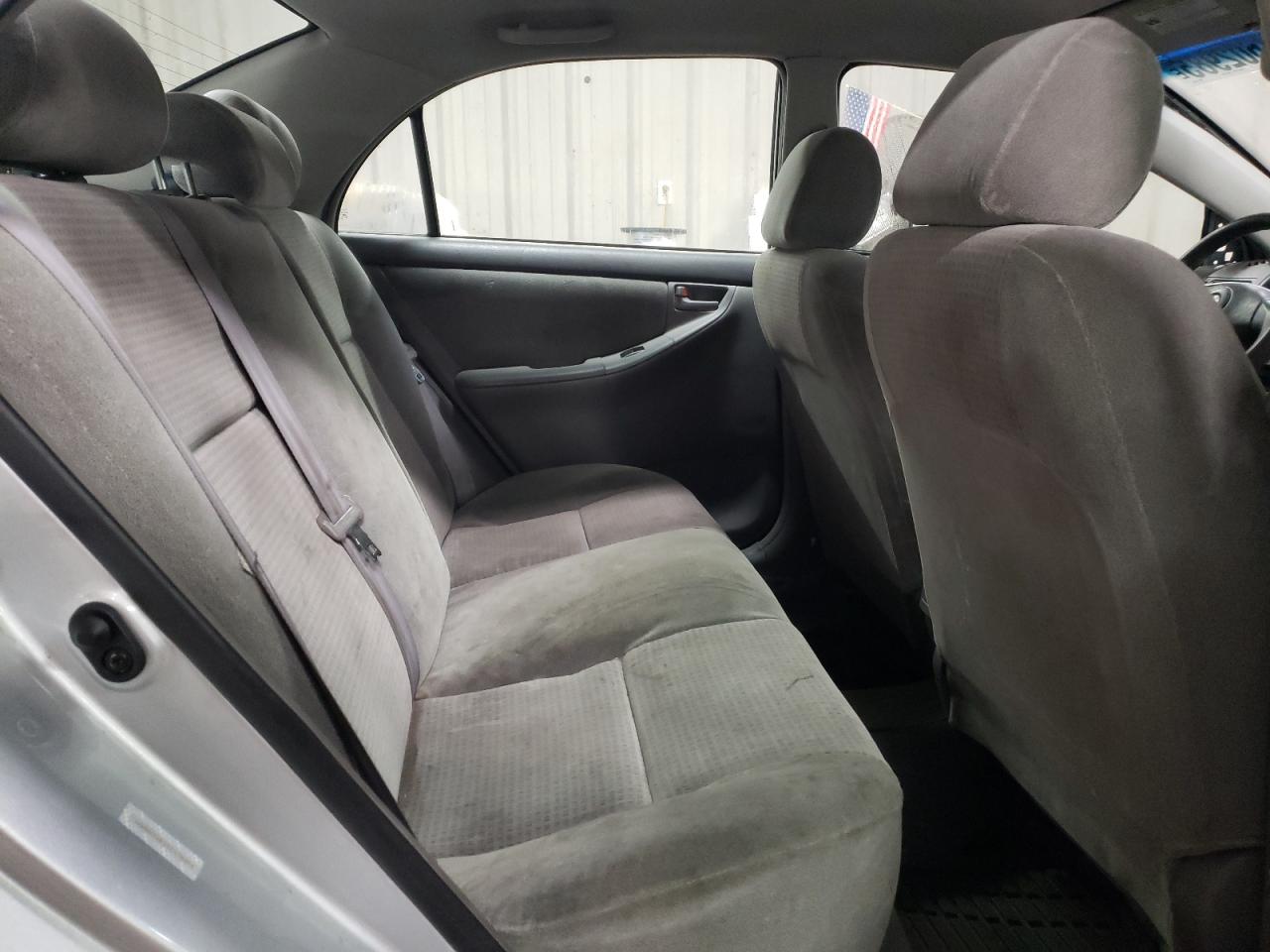 2005 Toyota Corolla - Image 10
