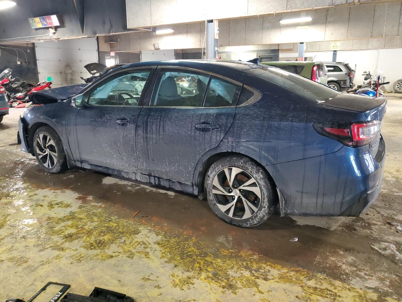 2021 Subaru Legacy - Image 2