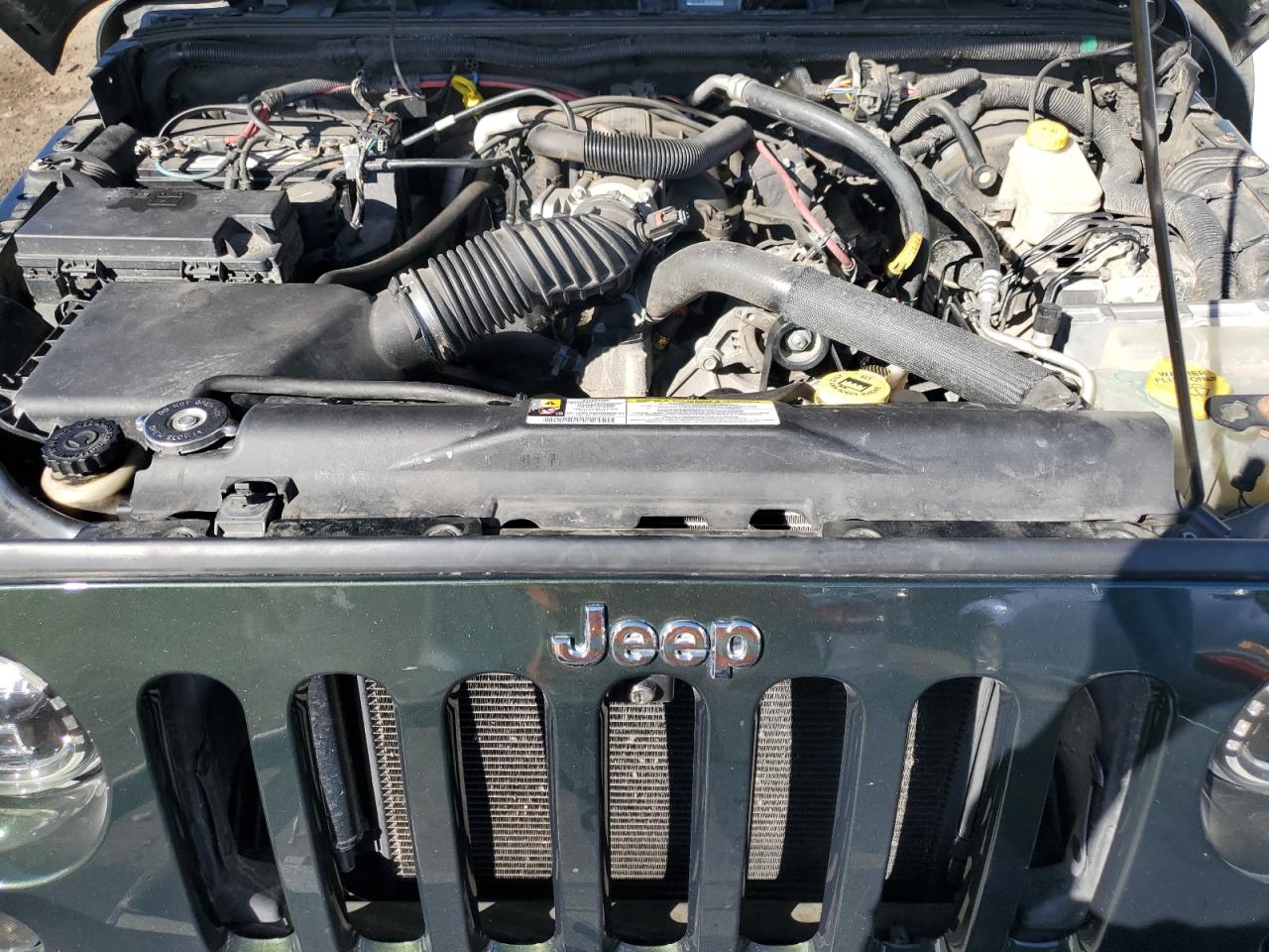 2011 Jeep Wrangler - Image 12