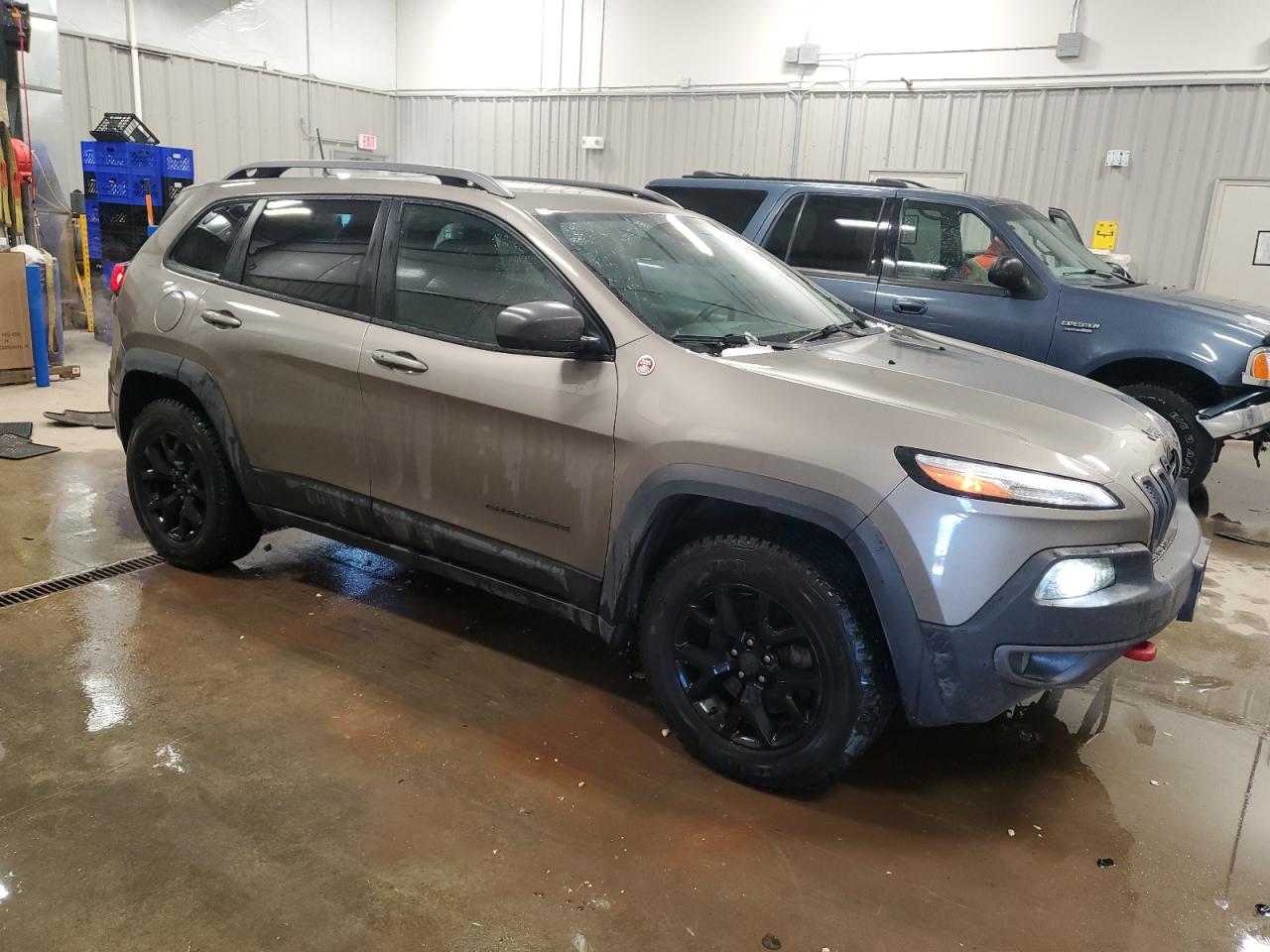 2017 Jeep Cherokee - Image 4
