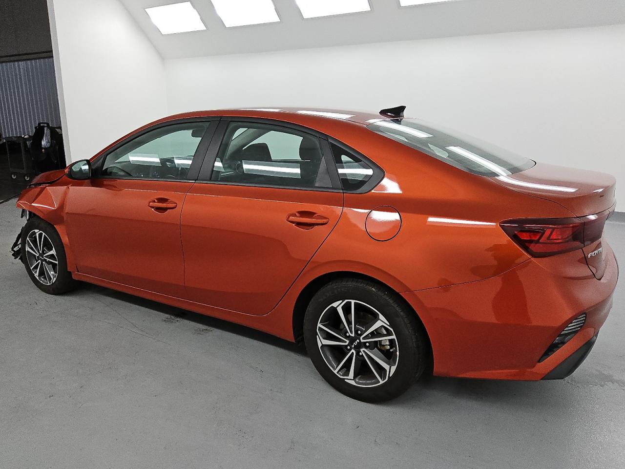 2024 Kia Forte - Image 2