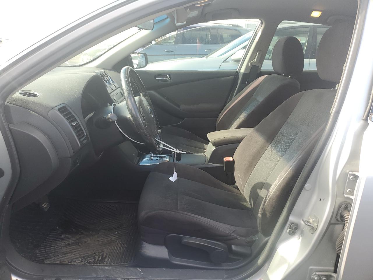 2012 Nissan Altima - Image 7