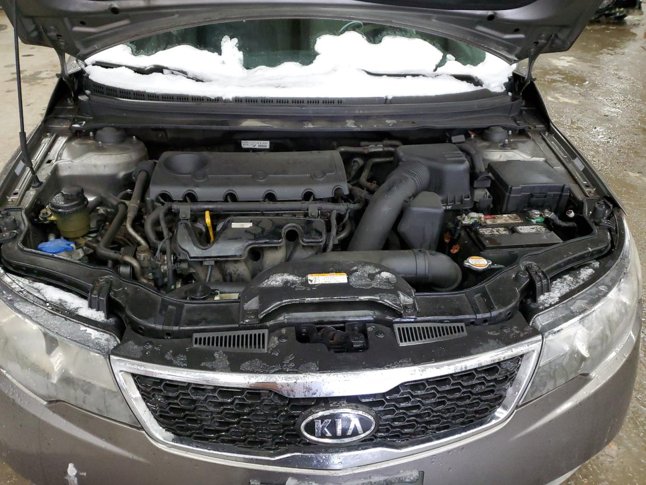 2011 Kia Forte - Image 13