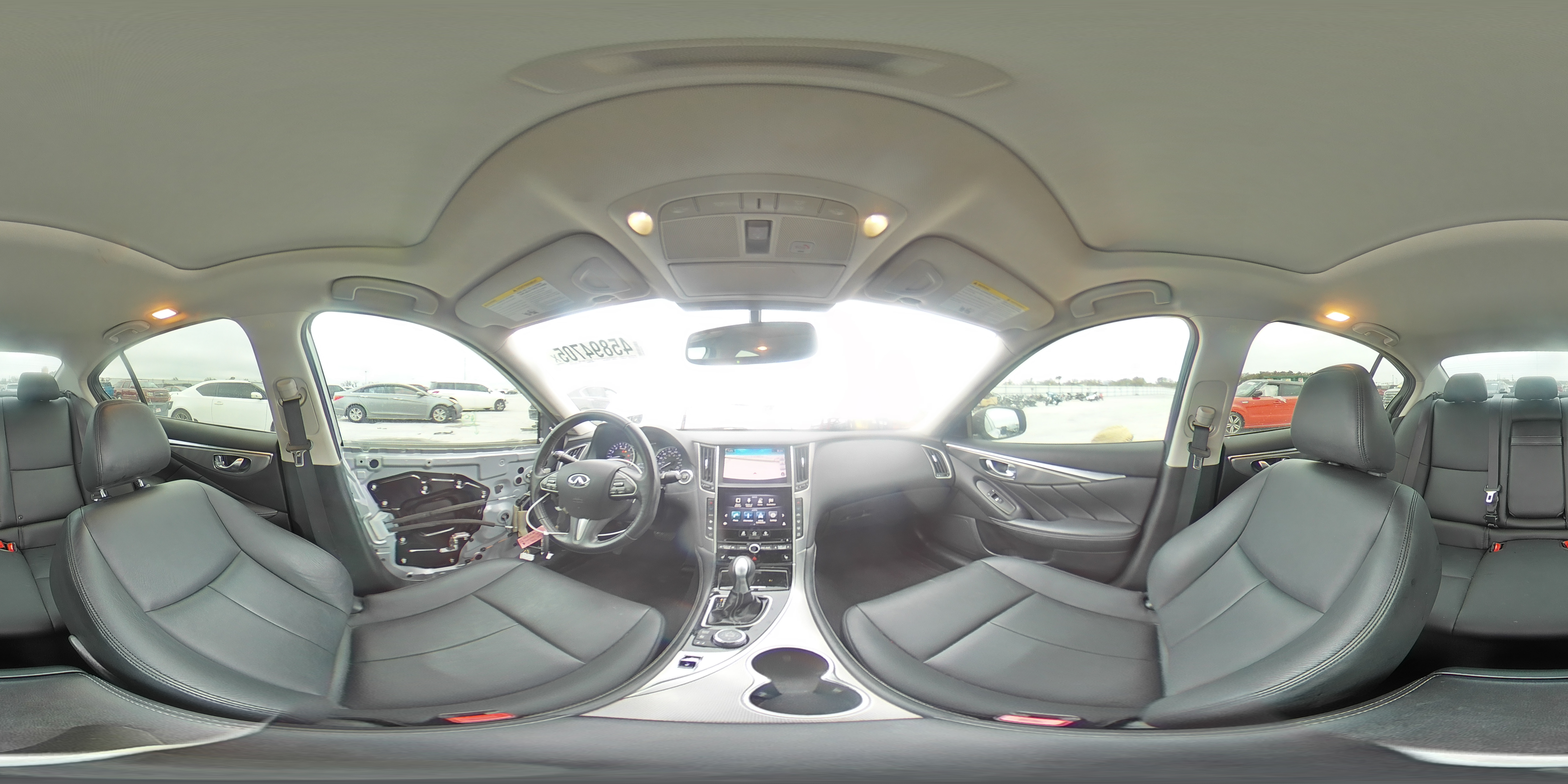 2015 Infiniti Q50 - Image 15