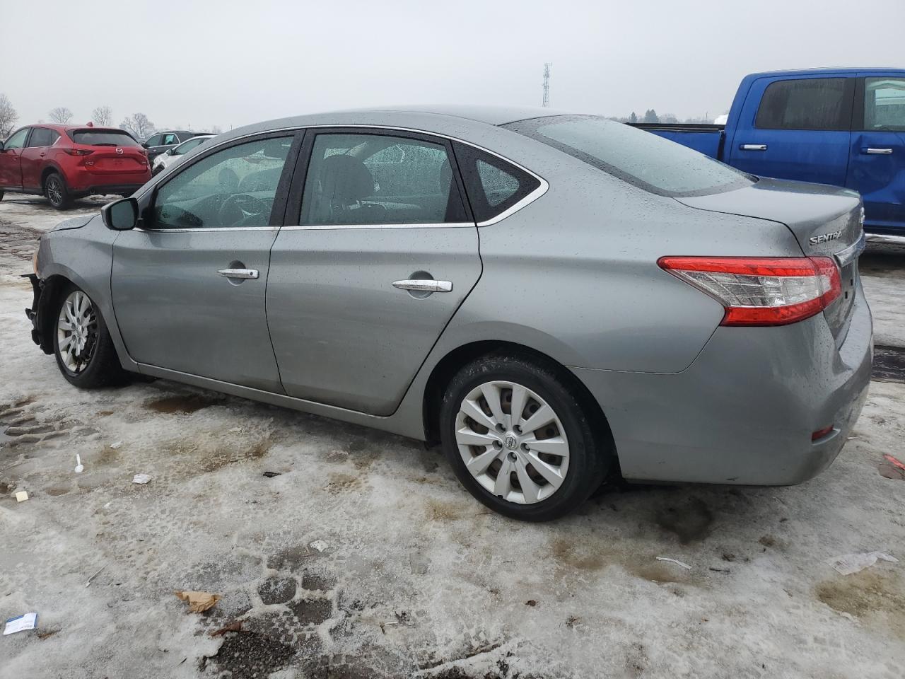 2013 Nissan Sentra - Image 2