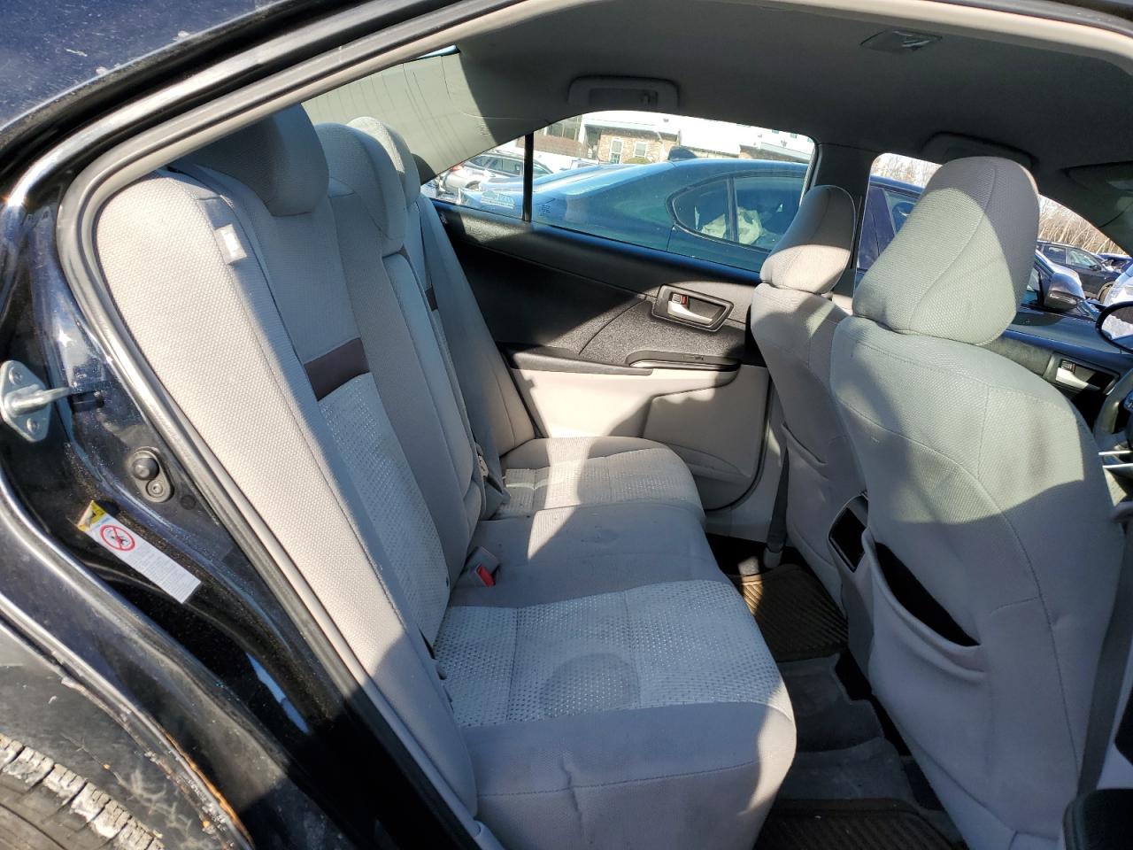 2012 Toyota Camry - Image 10