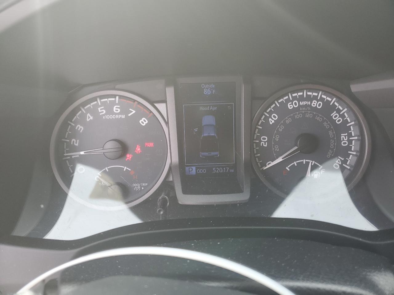 2019 Toyota Tacoma - Image 9