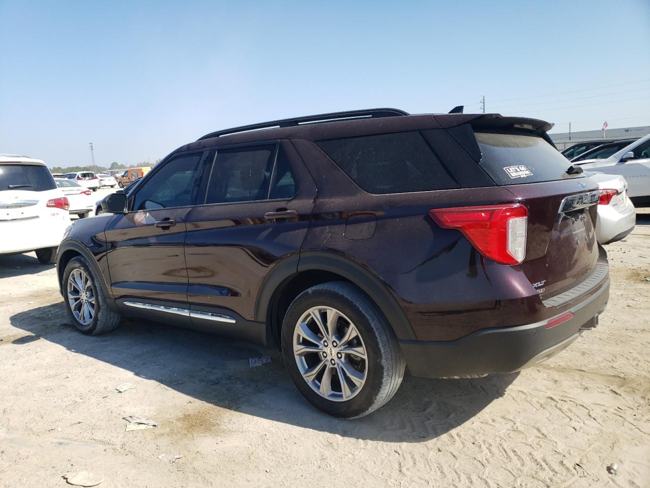 2022 Ford Explorer - Image 2