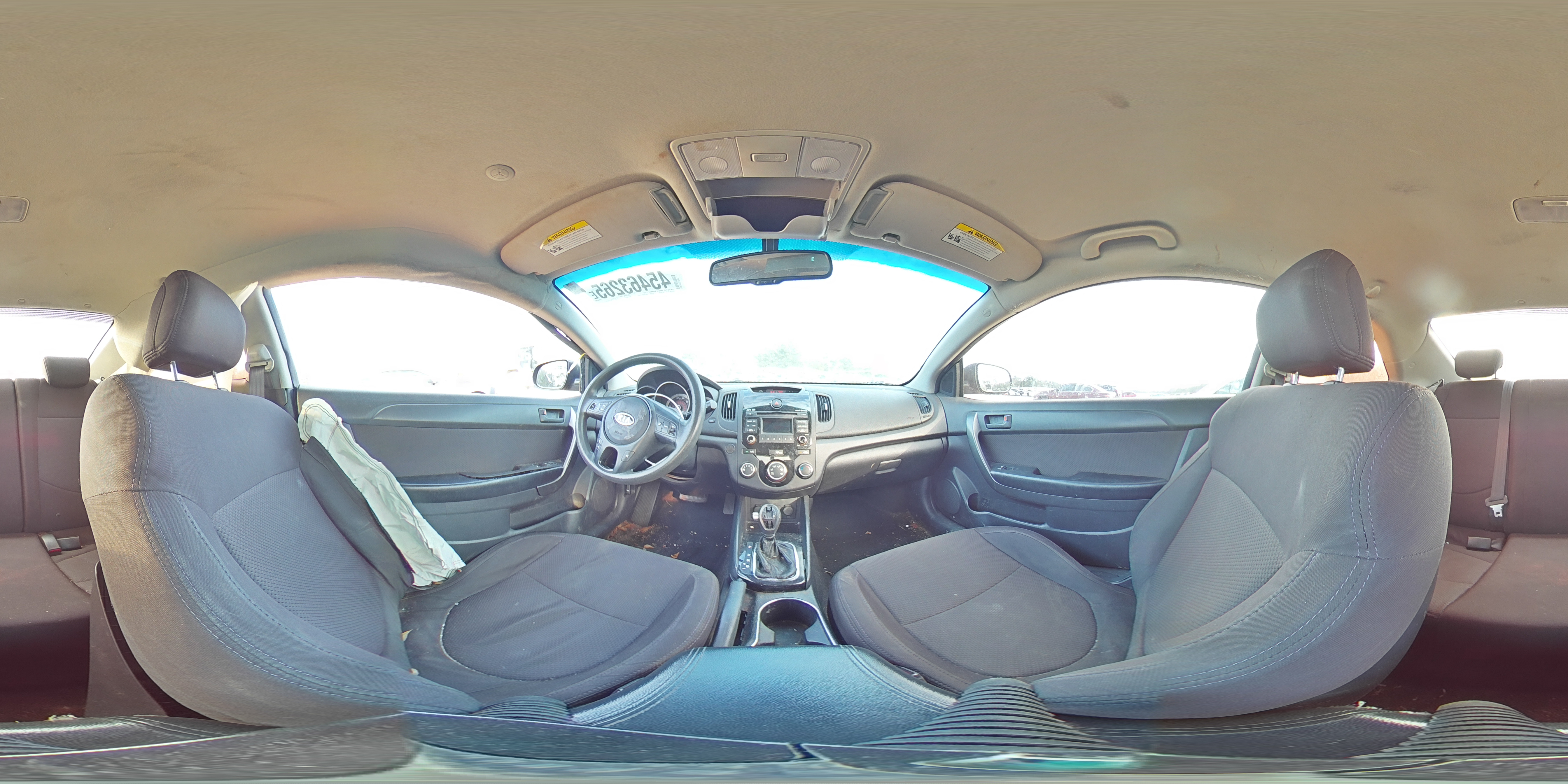 2012 Kia Forte - Image 13