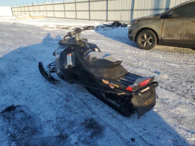 2010 SKIDOO SNOWBMOBIL  