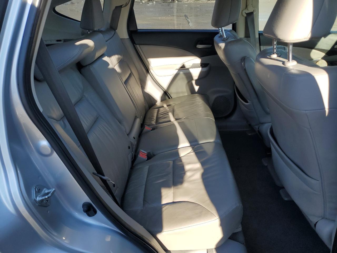 2012 Honda CR-V - Image 10