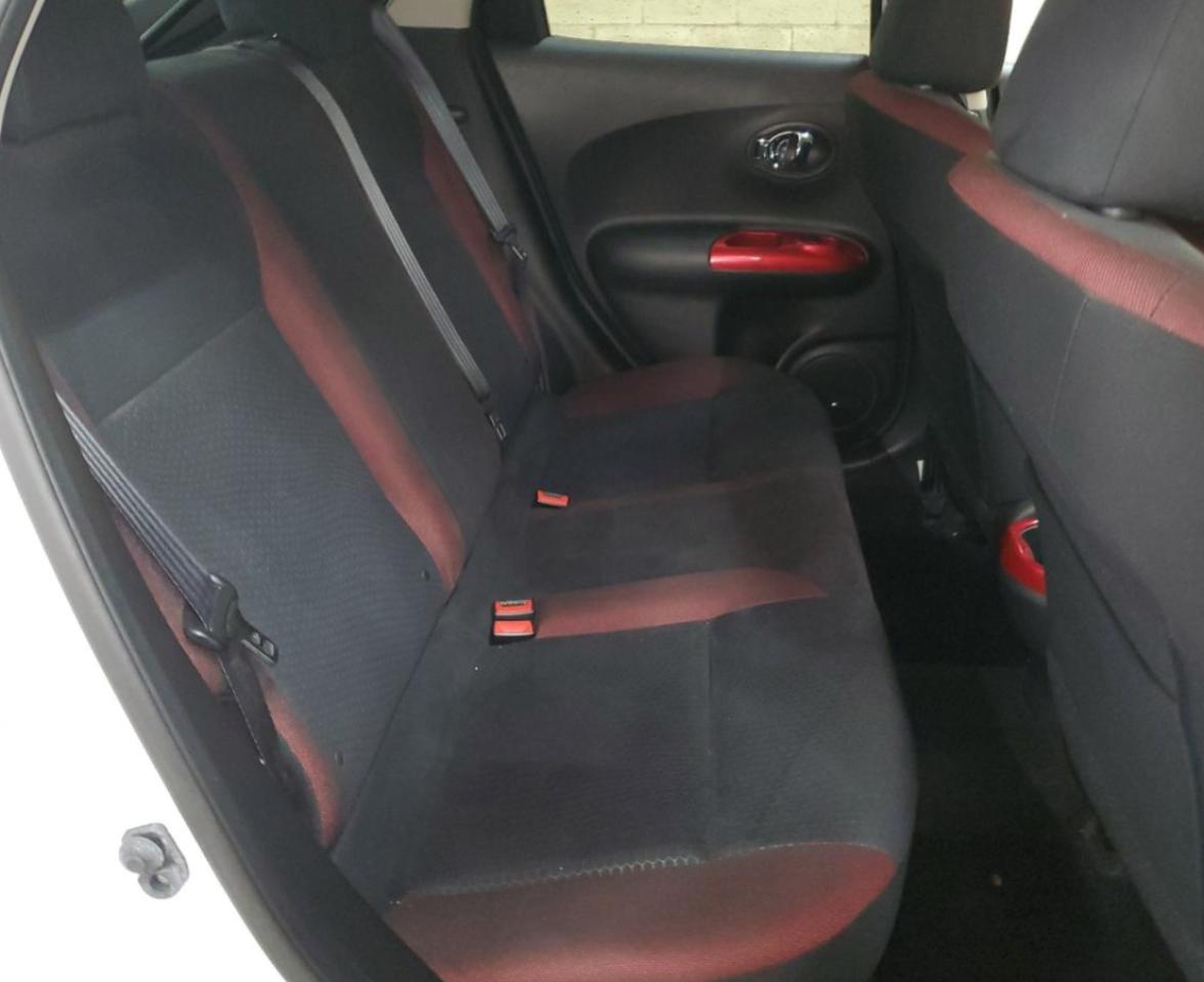2014 Nissan Juke - Image 11