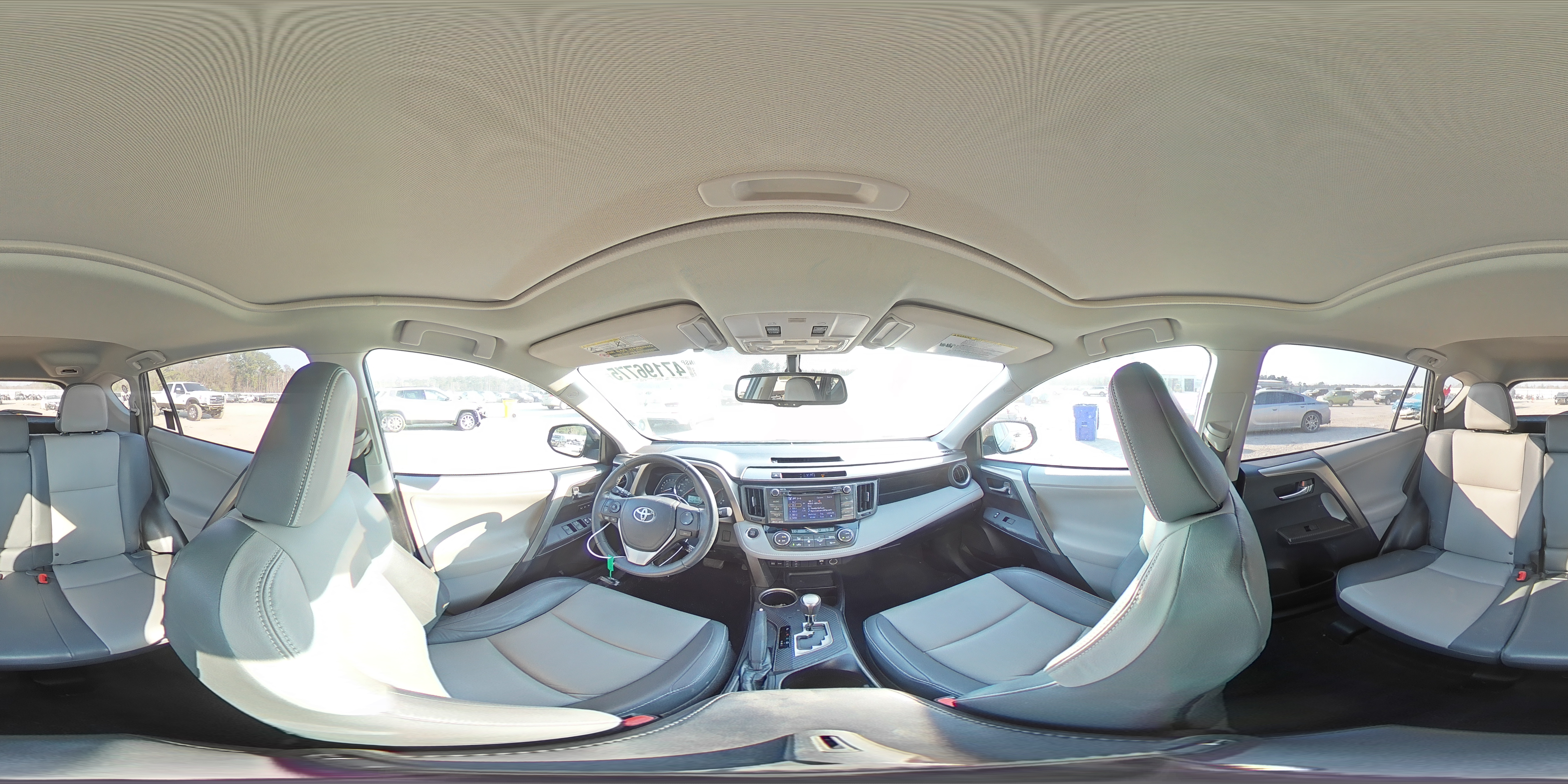 2013 Toyota RAV 4 - Image 14