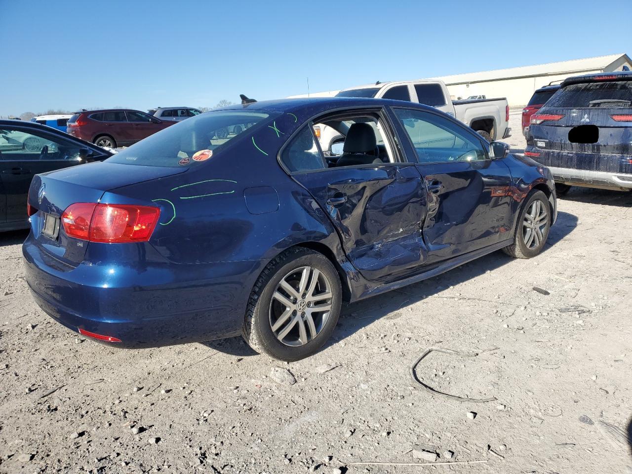 2014 Volkswagen Jetta - Image 3