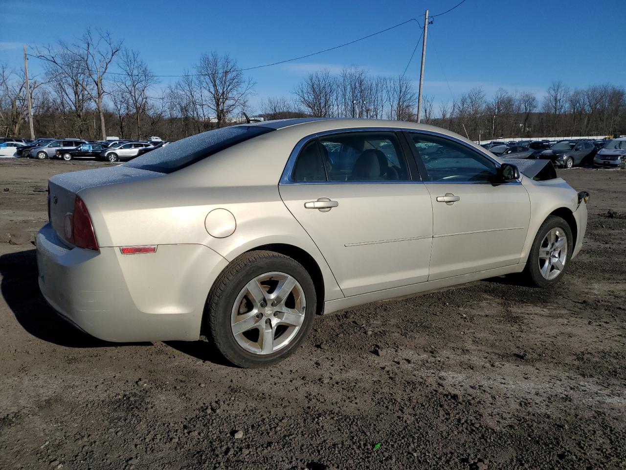 2011 Chevrolet Malibu - Image 3
