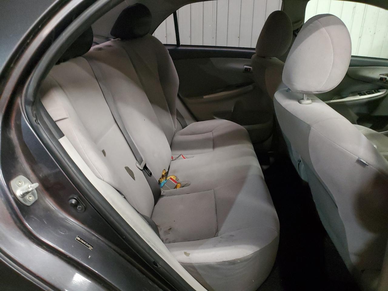 2011 Toyota Corolla - Image 10