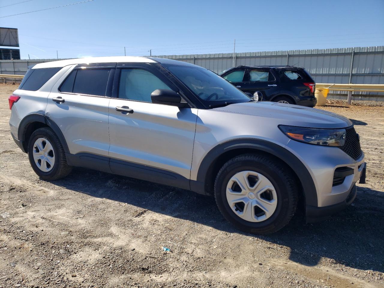 2021 Ford Explorer - Image 4