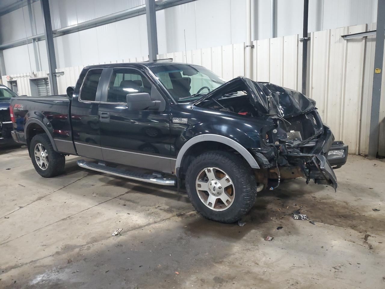 2005 Ford F-150 - Image 4