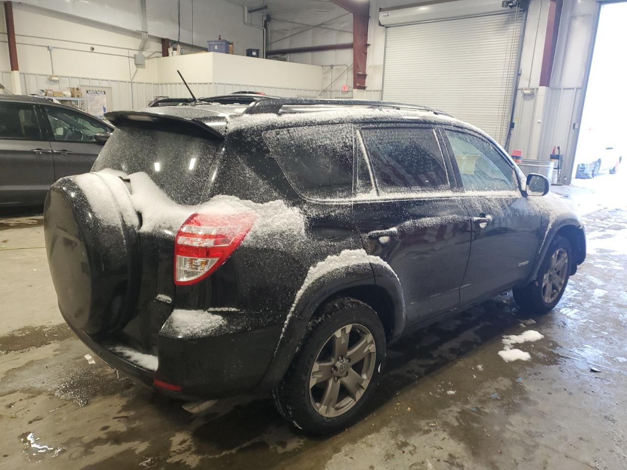 2011 Toyota RAV 4 - Image 3