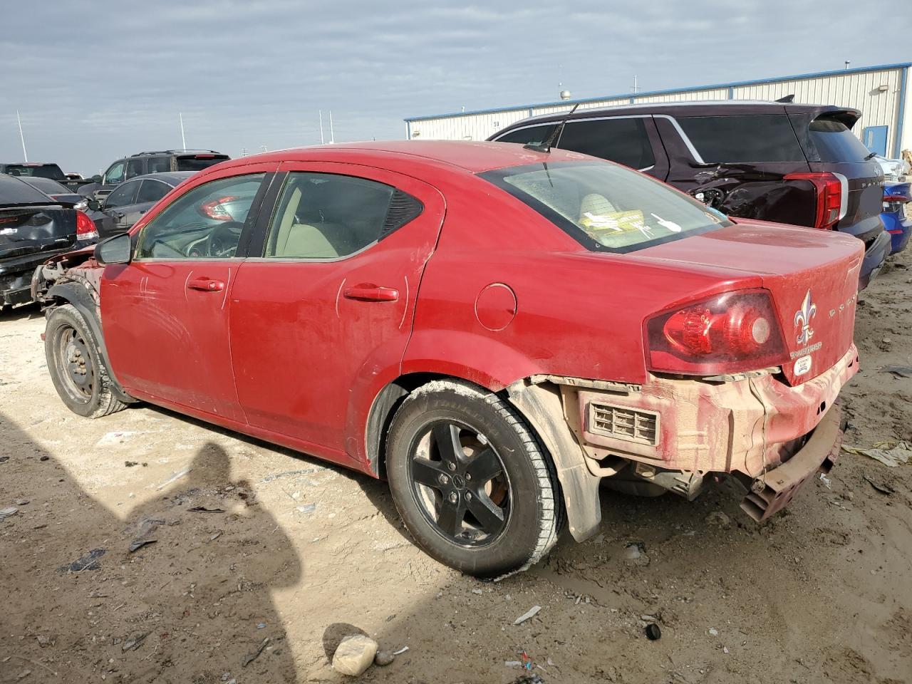 2013 Dodge Avenger - Image 2