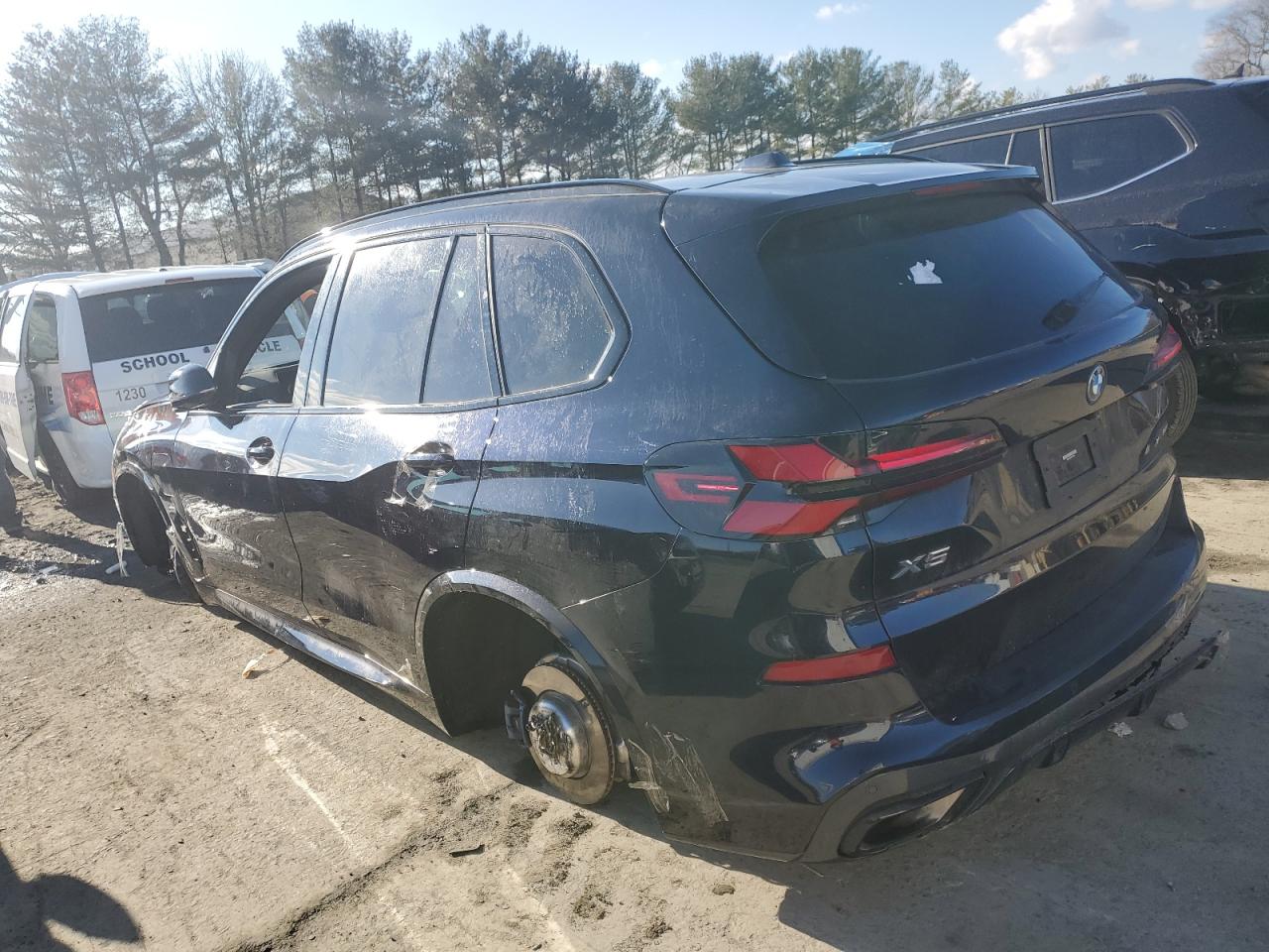 2024 BMW X5 - Image 2