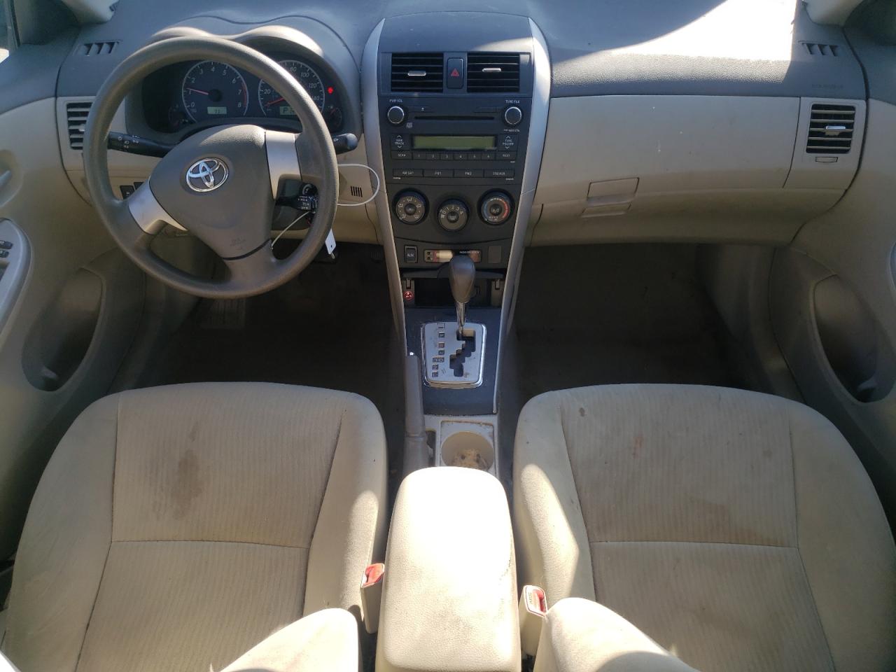 2010 Toyota Corolla - Image 8